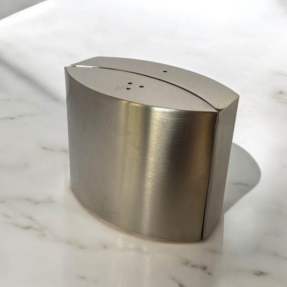 Stainless Steel Salt & Pepper Shaker Set Modern‎ Design 4oz American Metalcraft - Picture 2 of 9